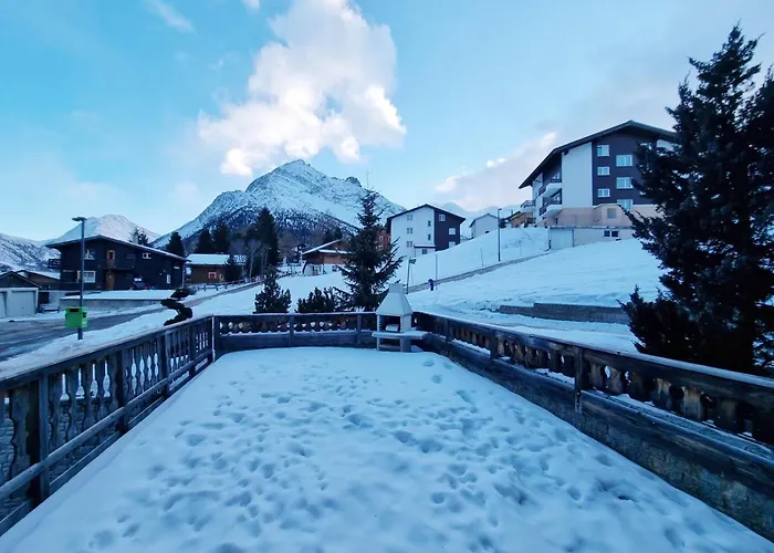 アパート Mountain Village